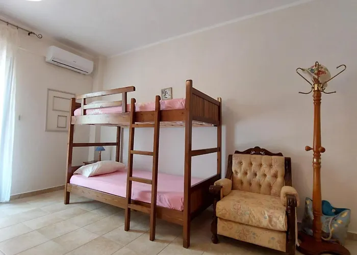 Antique Apartment 2