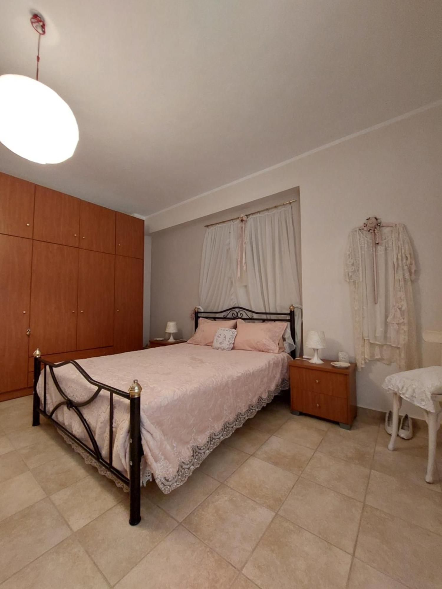 Apartment Antique 2 *