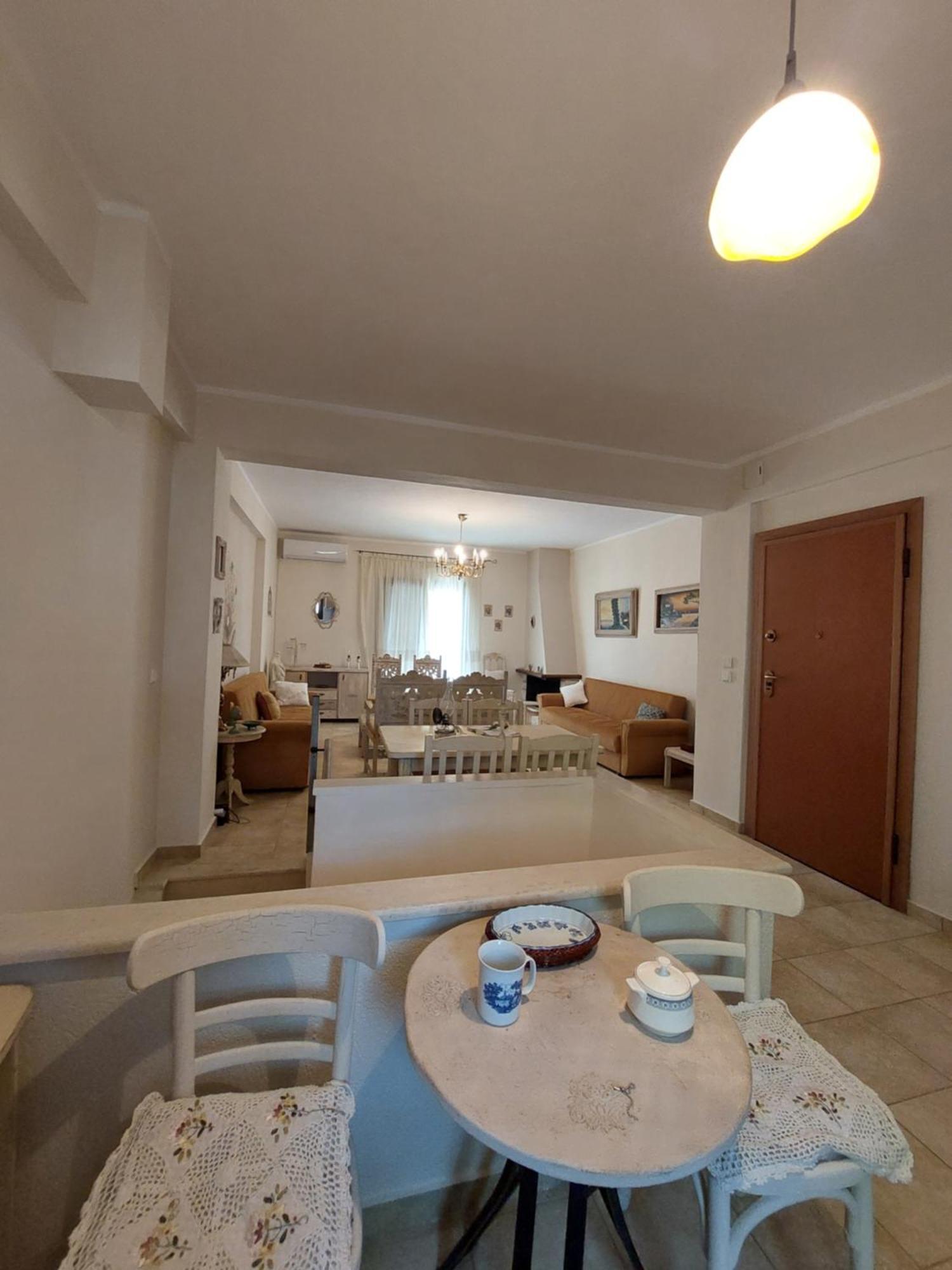 Apartment Antique 2 *
